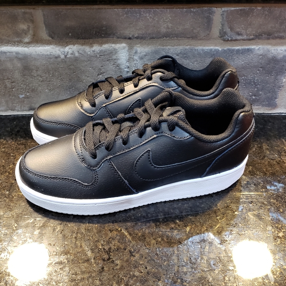 Nike Ebernon Low - Womens Size 7.5